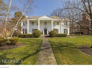 22251 McCauley Rd, Shaker Heights, OH 44122