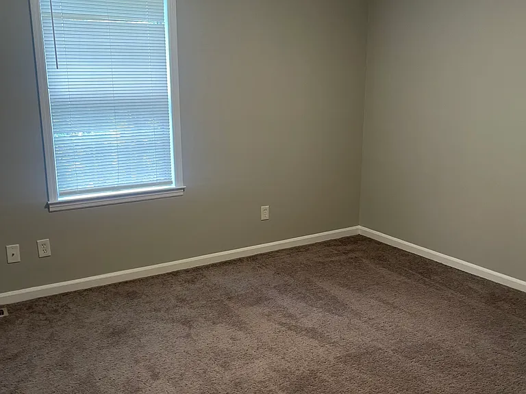 217 Arrowhead Dr — Photo 8