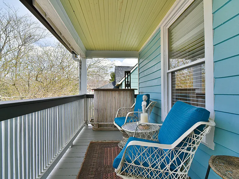 Magnolia Ave — Photo 5