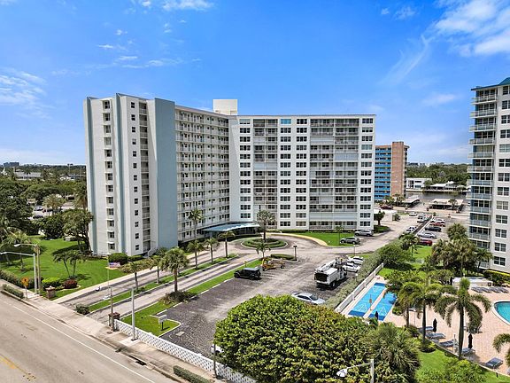 3rd image of 201 N Ocean Boulevard #1112