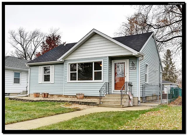 1107 W Marion St photo 1