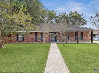 9856 Olympic Ave, Baton Rouge, LA 70814