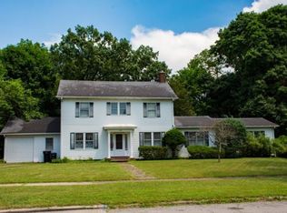 1744 Kessler Blvd, South Bend, IN 46616