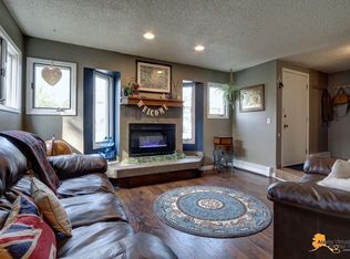 242 Deerfield Dr, Anchorage, AK 99515