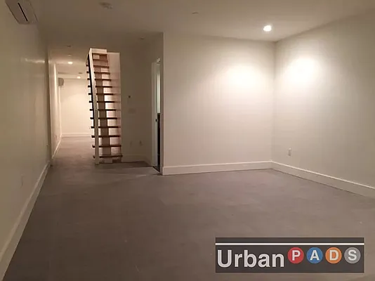 Rented by Urban Pads | media 8