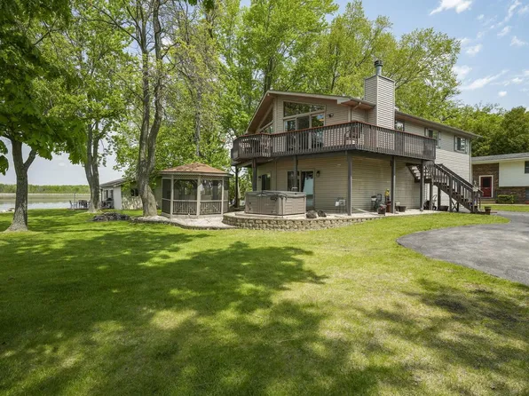 29314 Forest Isle LANE, Waterford, WI 53185