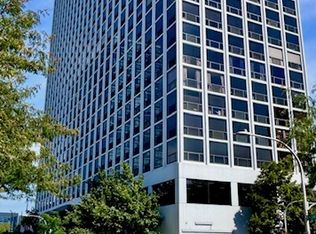 4343 N Clarendon Ave APT 2504, Chicago, IL 60613