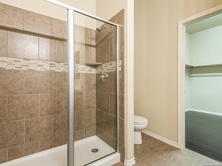 20207 Ashford Vis — Photo 18