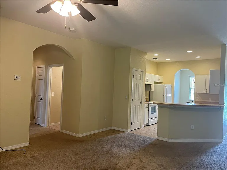 1818 Governor Ave — Photo 3