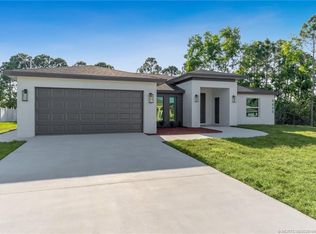 5600 NW Wesley Rd, Port Saint Lucie, FL 34986