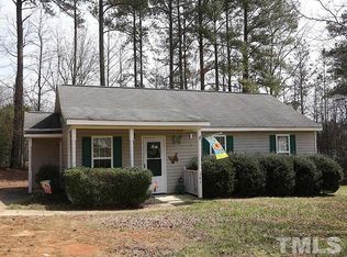 101 Holly Mountain Rd, Holly Springs, NC 27540