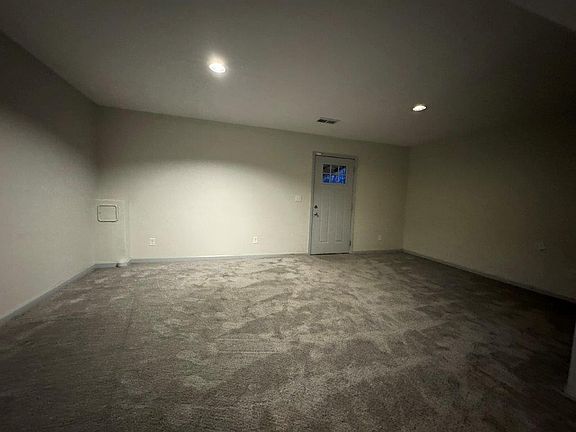 4th image of 101 S Paul Dr