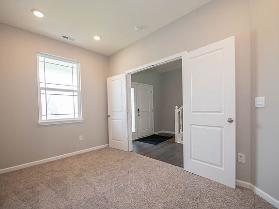 5th image of 9013 Jagged Ln