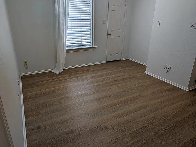 5232 Goodman Dr — Photo 29