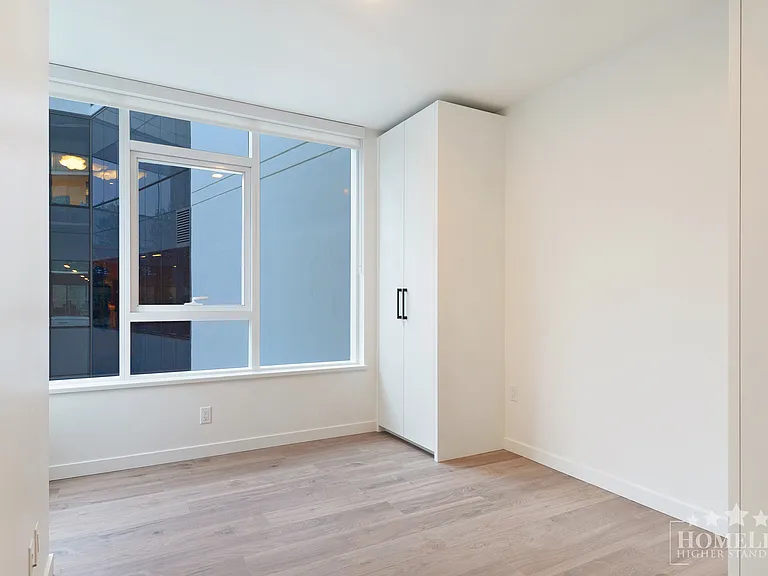 10448 University Dr #303 — Photo 9