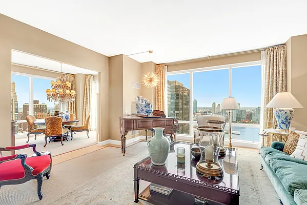 Sold by SERHANT. | media 10