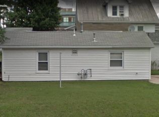 321 S Main St, Waterloo, IL 62298