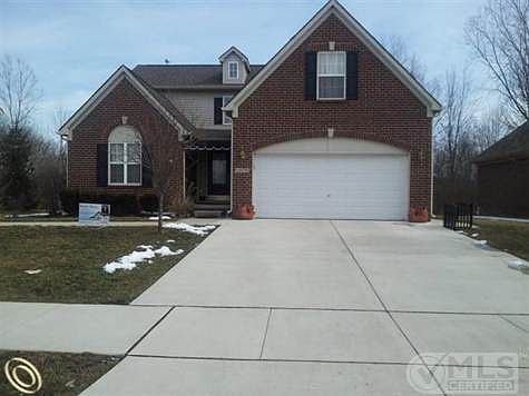 21179 bryce ct front.jpg