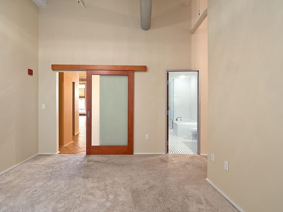 5th image of 501-1136 Washington Ave Unit 501