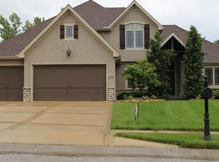 4526 NW Verona Dr, Riverside, MO 64150