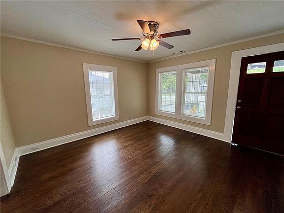4th image of 221 Bellview St