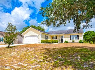 110 Jenna Rea Rd, Hubert, NC 28539