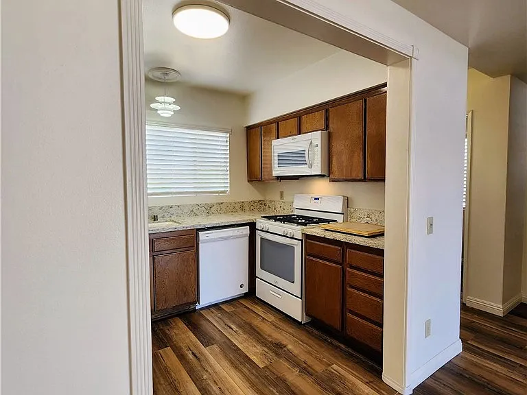 14530 Nautical Ln — Photo 213