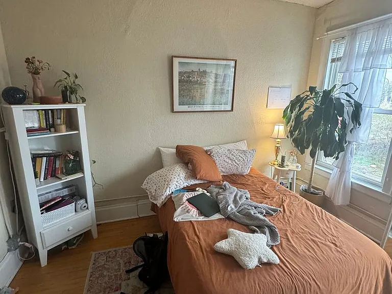 812 4th St SE — Photo 36