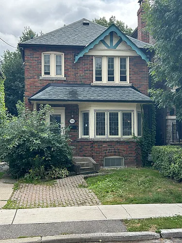 705 Hillsdale Ave E Photo 1