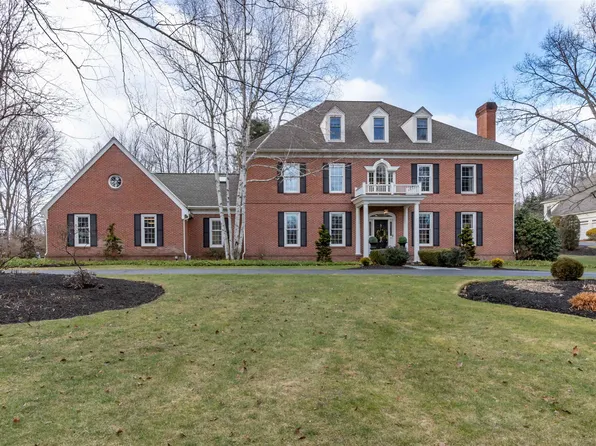 59 Bedford Center Road, Bedford, NH 03110