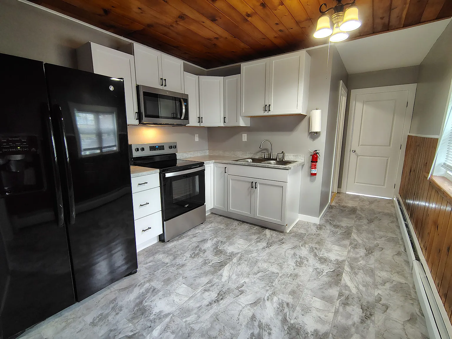 2 bed, 2.0 bath, 1200 sqft, $1,150 — Photo 1