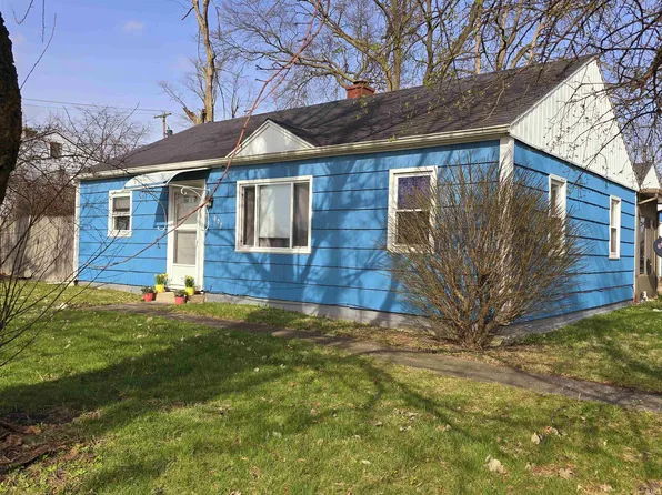 602 N Wabash Ave, Hartford City, IN 47348