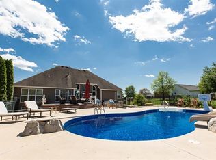 587 Pebble Brook Ln, Shiloh, IL 62221