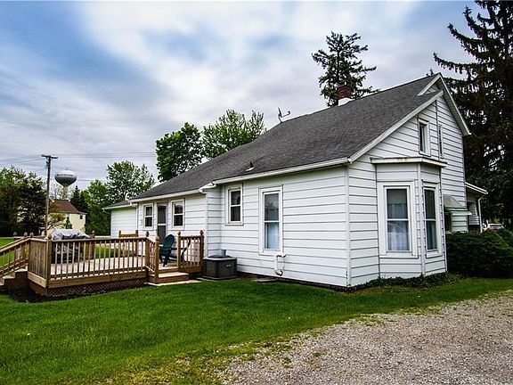 4th image of 399 Township Road 246