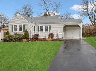 114 Crown Ave, Riverside, RI 02915