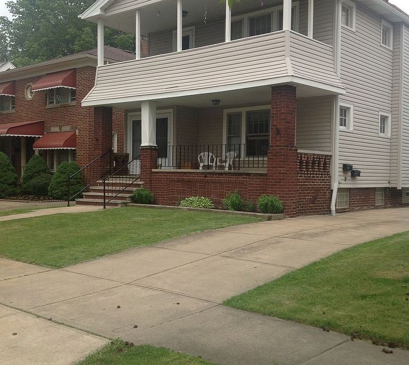 1st image of 3859 W 133rd St