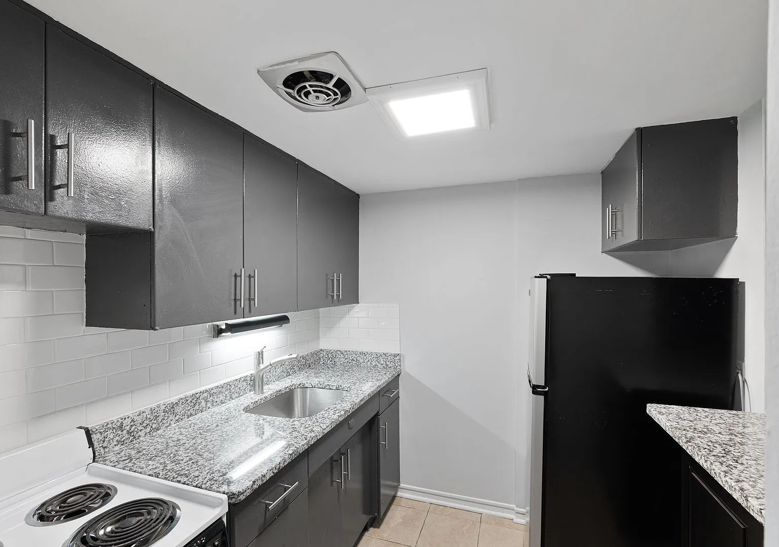 The Kenmore Place — Photo 4