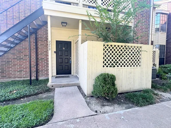 2121 El Paseo St APT 2209, Houston, TX 77054