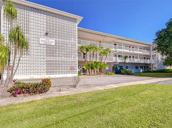 5155 9th Ave N APT 205, Saint Petersburg, FL 33710