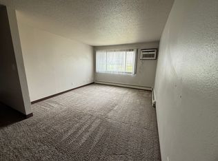2014 10th Ave E, Williston, ND 58801