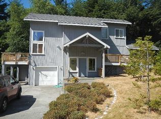 645 Ridge Rd, Whitethorn, CA 95589