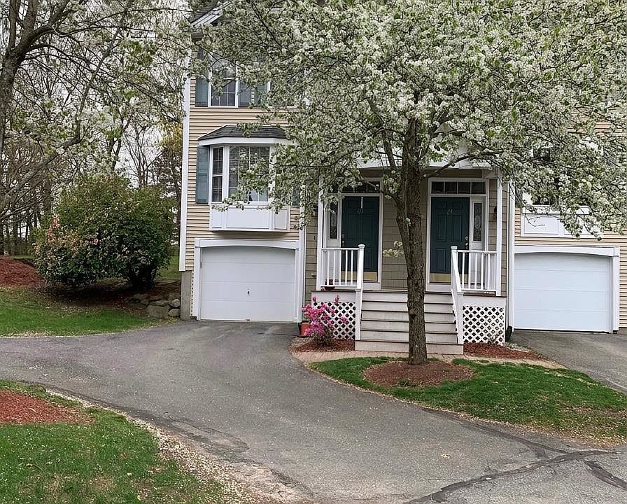 1st image of 69 Georgetowne Dr