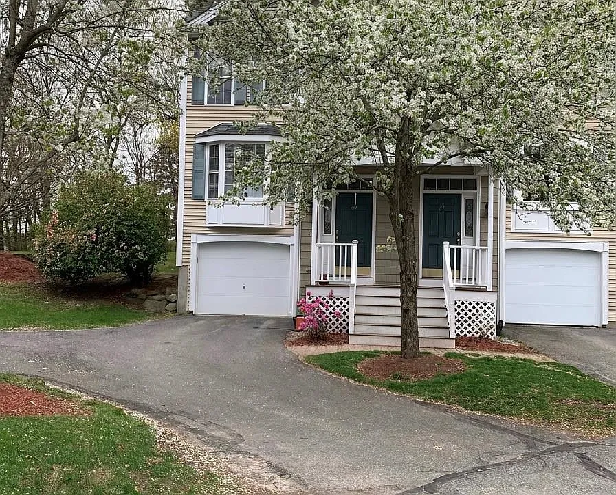 69 Georgetowne Dr