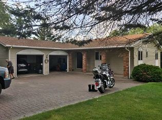 19096 Canal Rd, Houghton, MI 49931