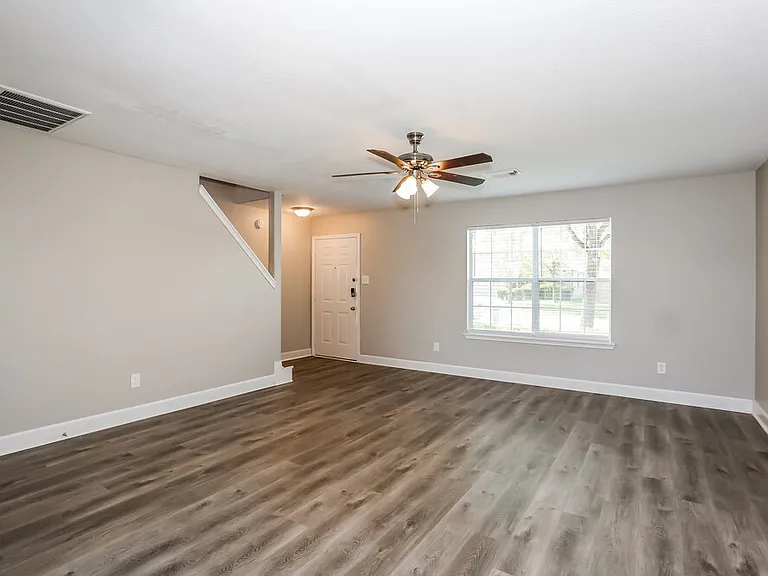 5415 Espuela Ln — Photo 4