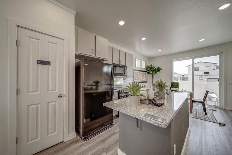 1st image of 18272 E 49th Pl