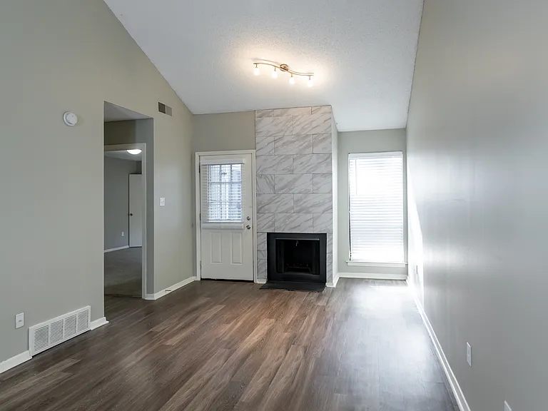 Cedar Ridge — Photo 10