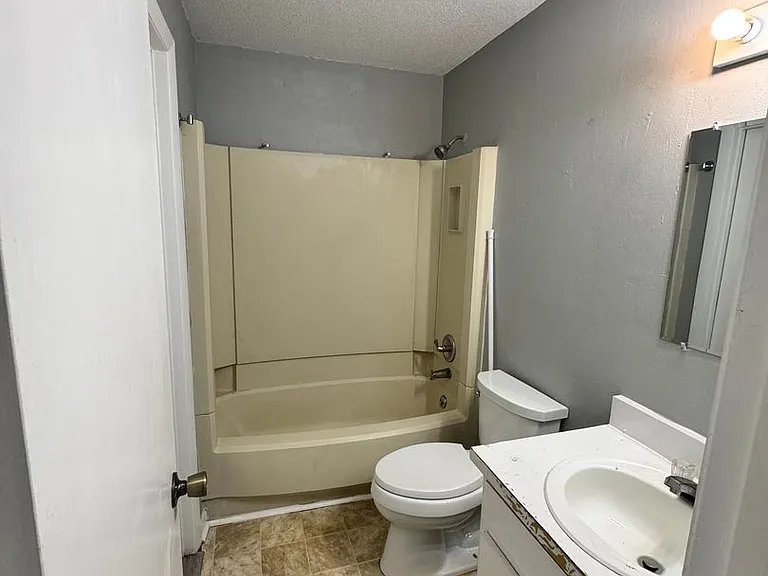 37540 Martin Luther King Blvd — Photo 19
