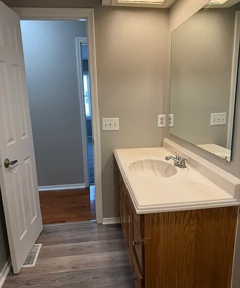 9165 Cinnebar Dr — Photo 7