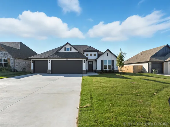 23170 E 106th Pl S, Broken Arrow, OK 74014